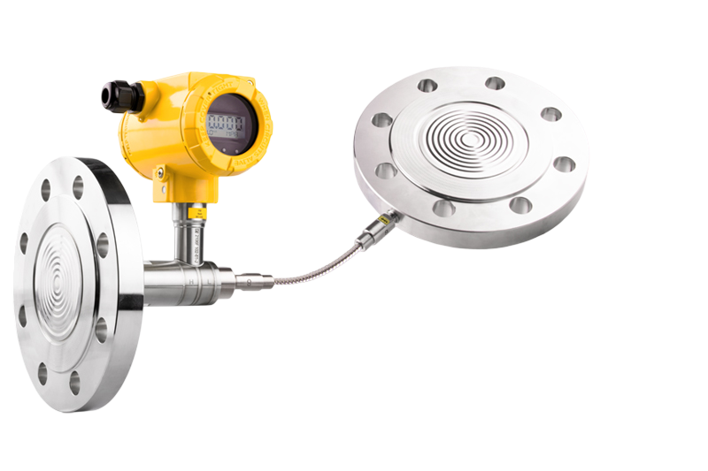 Differential pressure transmitter with two diaphragm seals